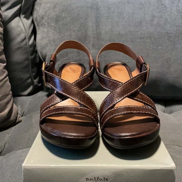 Leather High Heeled Sandals - Picture 2 of 4